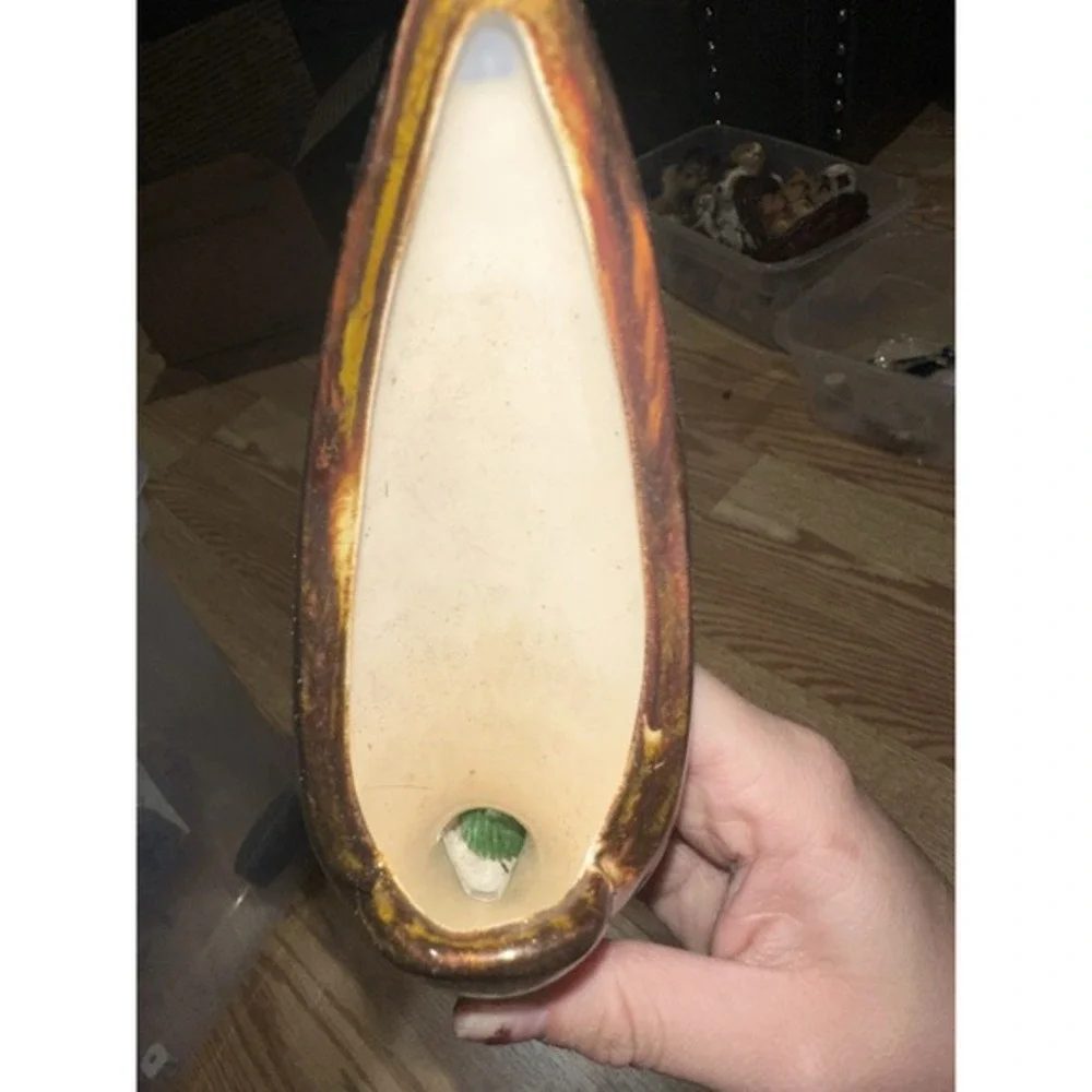 Vintage Van Briggle Inspired‎ Art Pottery Green Brown Drip Bird of Paradise Vase